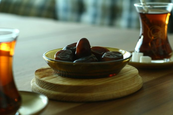 Iftar Ki Dua - Roza Kholne Ki Masnoon Dua aur Tareeqa