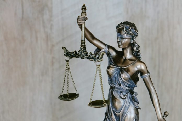 Legal trouble dua for court problems